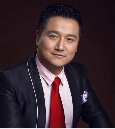 President of the National Spring Festival 2026 新年春节主办主席周蔚宗(Atom Zhou)